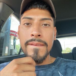 Meet your Posher, Christian